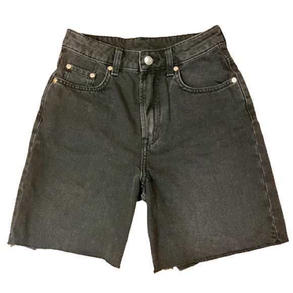 Denim Bermuda Shorts • Black • US 2 - Picture 1 of 6